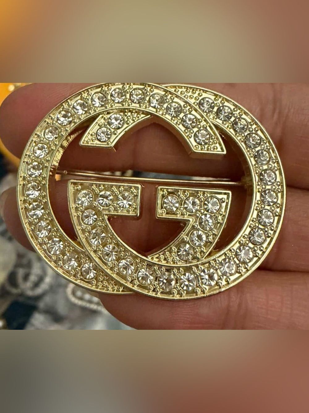 New Gucci antique Gold tone brooch with box